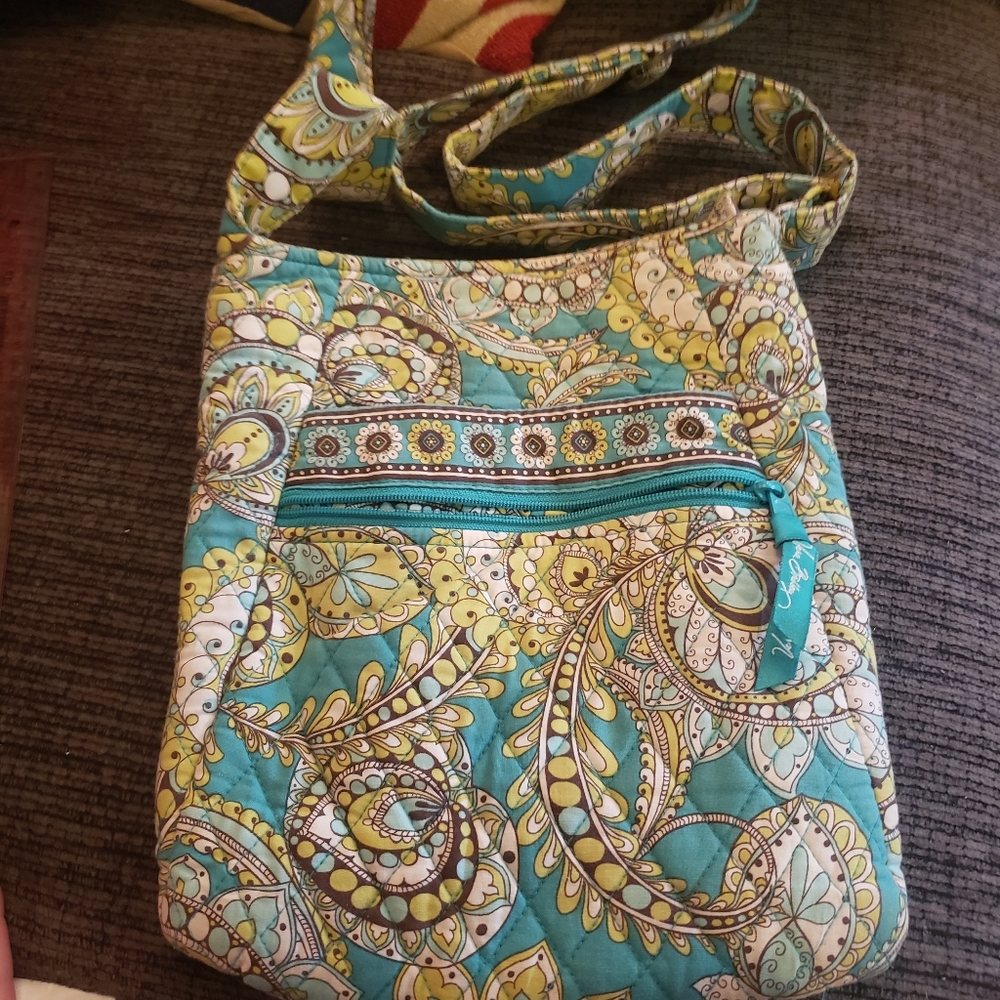 Vera Bradley crossbody purse